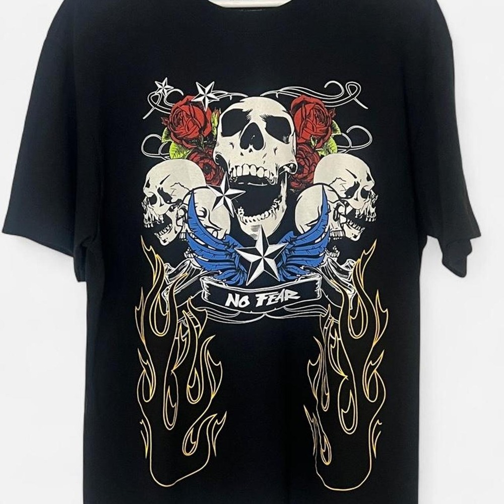 No‎ Fear Mens Graphic Skulls and Roses Tshirt SMALL NWOT